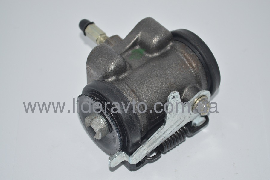 Циліндр гальмівний Isuzu NQR 71 Богдан АТАМАН з ABS задній L з прокачуванням 8973588800