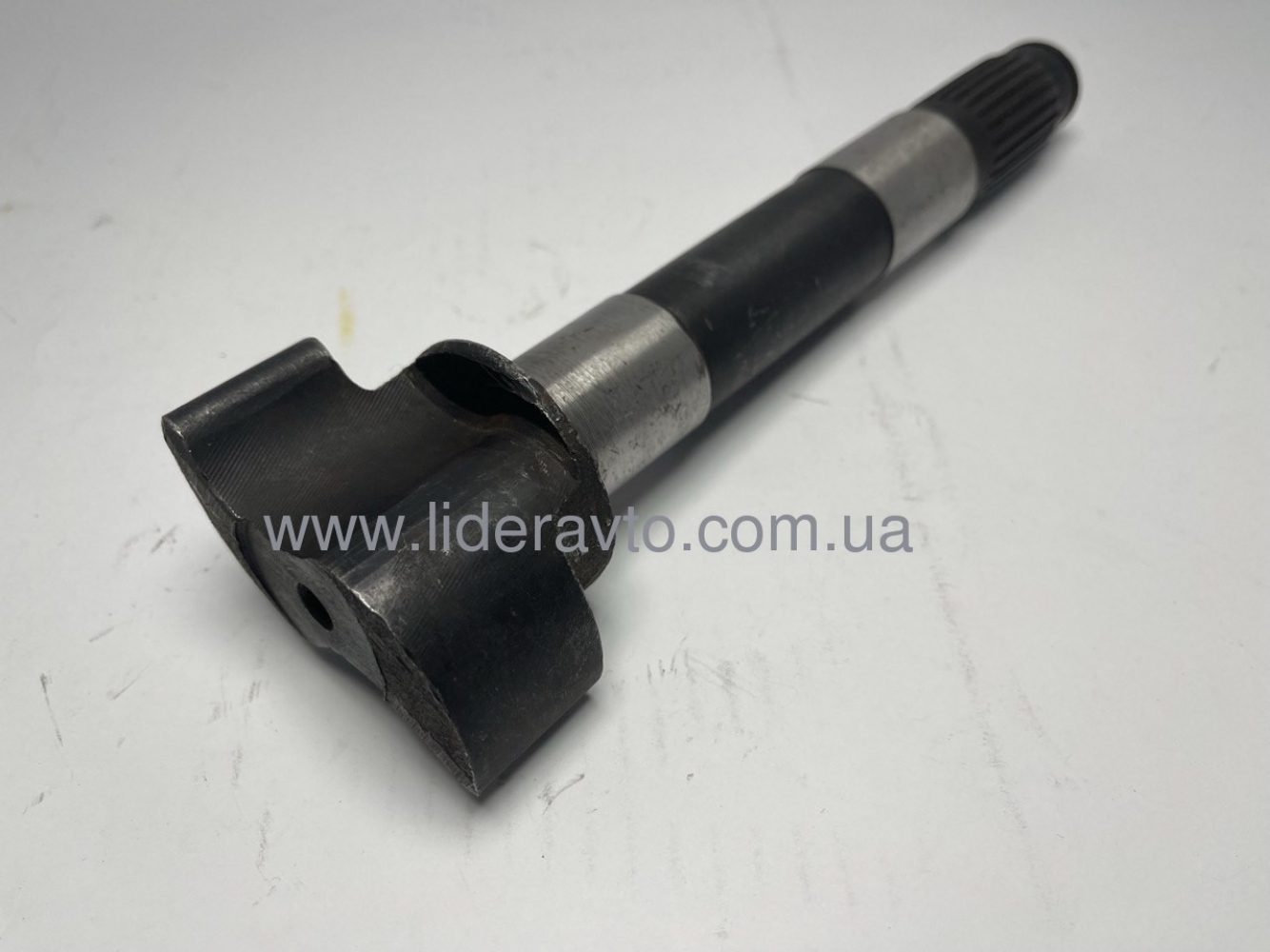 Вал розтиску колодок TATA (613 EI,613 EII,613 EIII) ЕТАЛОН передній Лівий 264142105104