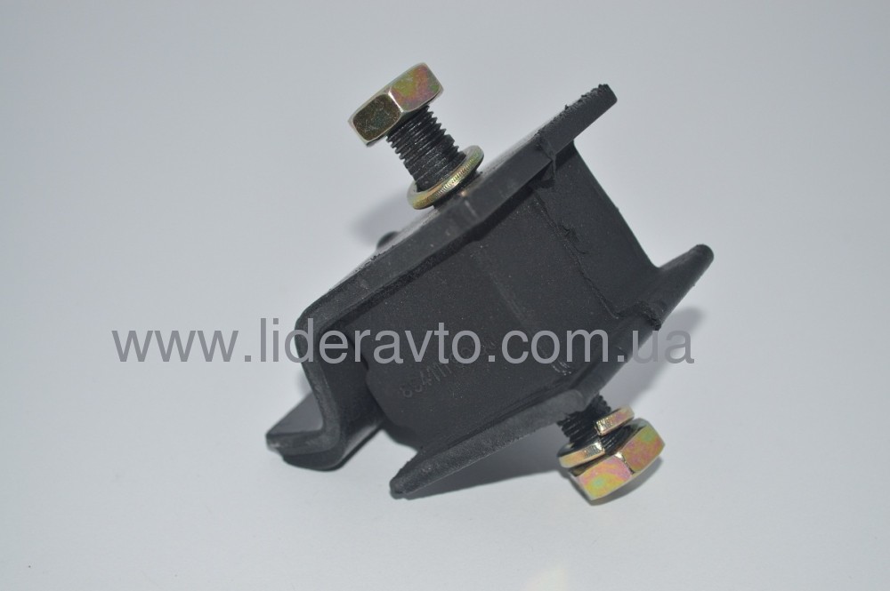 Подушка КПП БОГДАН Isuzu MYY5T/MXA5R АТАМАН 8941119031