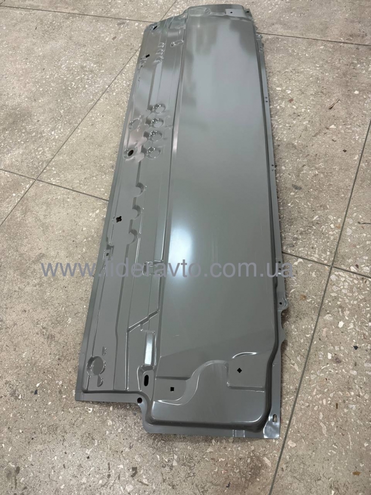 Капот ISUZU NQR75/NQR71 (панель кабіни передня) метал 8975839571