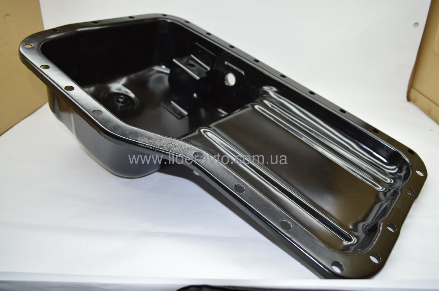 Піддон ISUZU 4НЕ1/4НК1 БОГДАН АТАМАН 8973867720