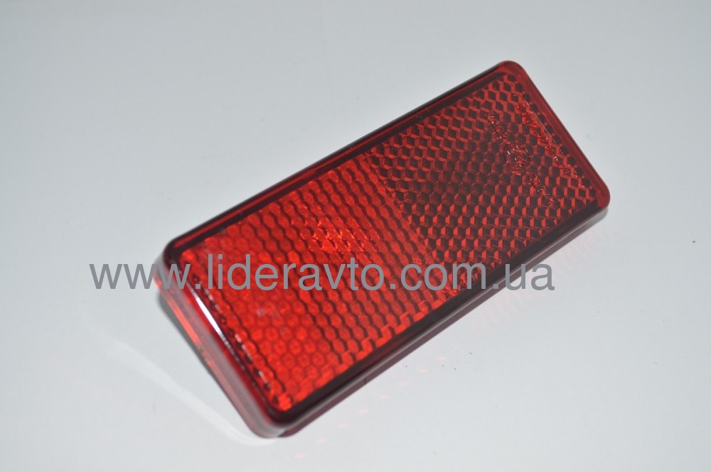 Светоотражатель красный Боковой (катафот ) Богдан Атаман Иван 