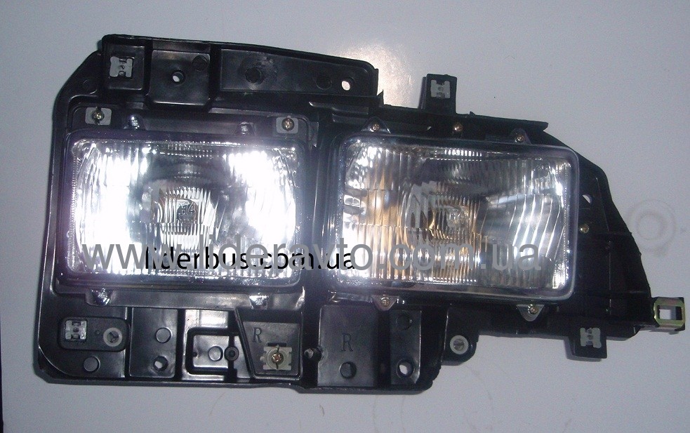 Блок фара ISUZU NQR Богдан А-091 передня ліва (в зборі) 8978550480