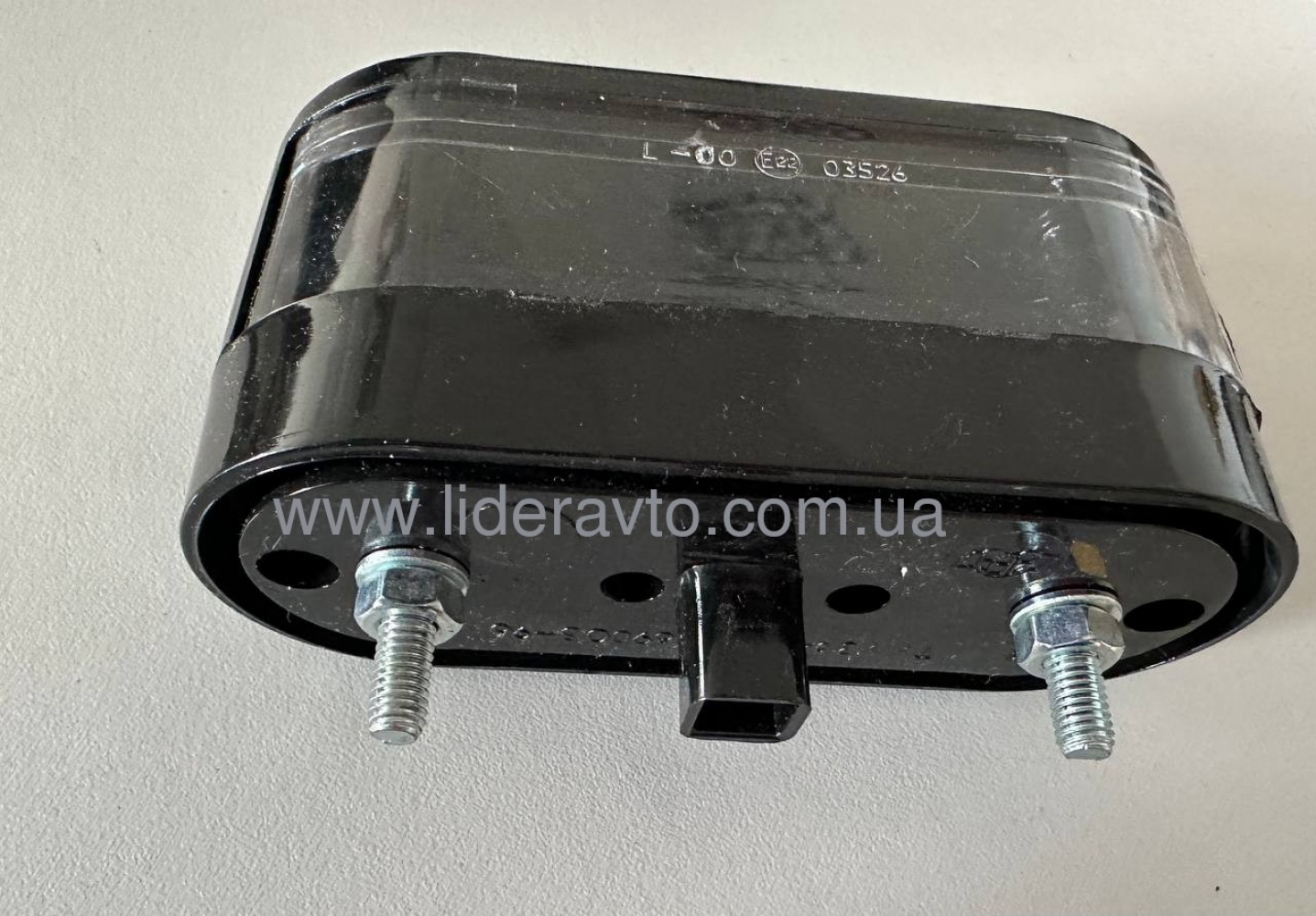 Фонарь подсветки номера 24В черный ISUZU Богдан ATAMAN 1605835452/ ФП131АБ