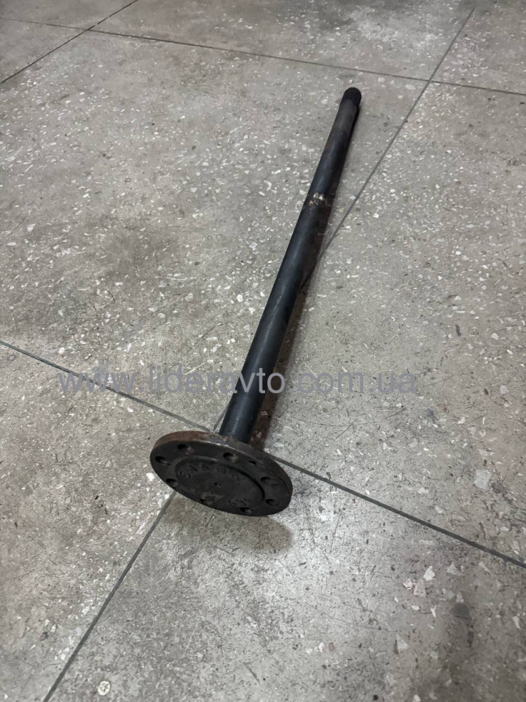 Піввісь TATA Еталон, I-VAN, БАЗ L=920 мм. 266135707902