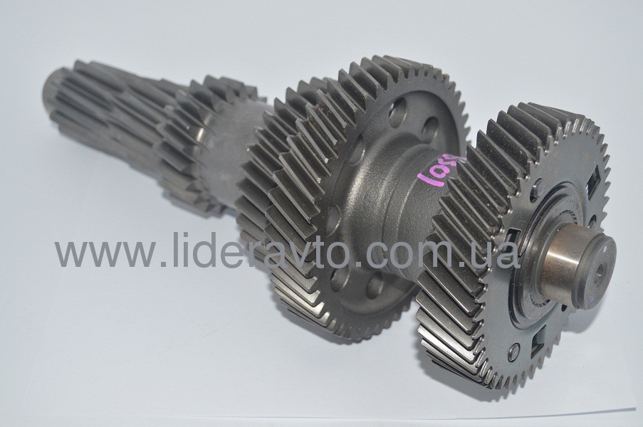 Вал проміжний Богдан А-092, ISUZU КПП MYY5T оригінал 8973806301