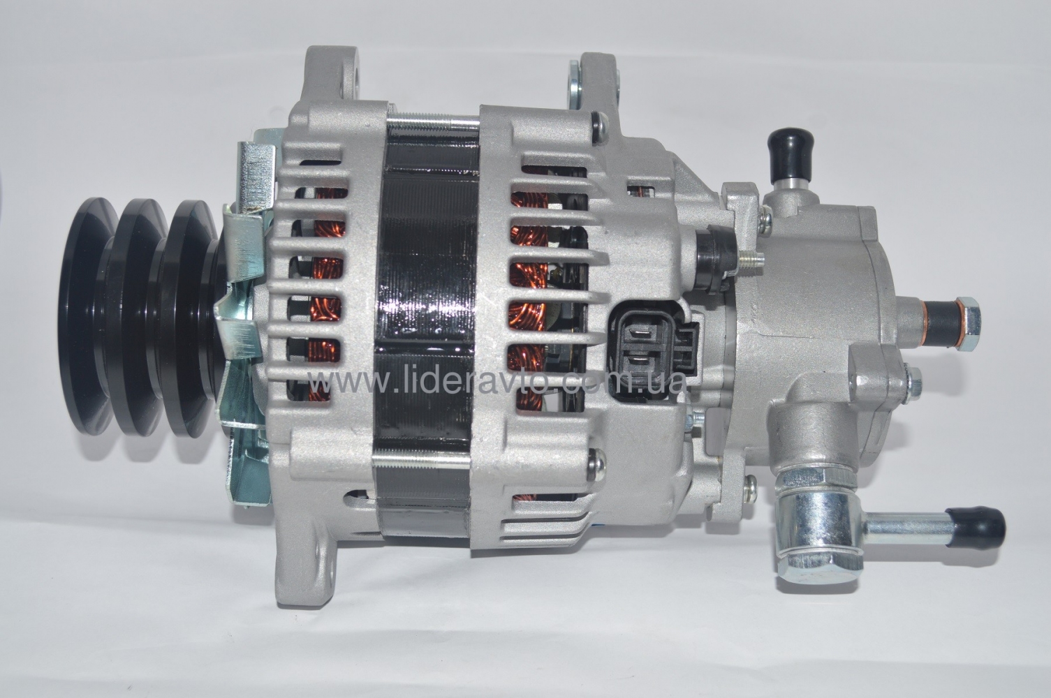 Генератор ISUZU NPR75/NQR75 /NQR71/70 БОГДАН АТАМАН 24В 60А 8973680260