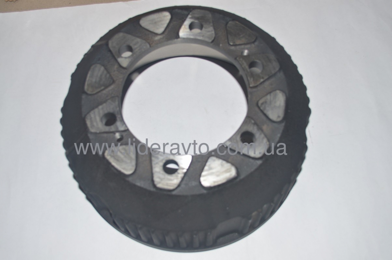 Барабан тормозной ЭТАЛОН TATA (613/713 E-I, E-II, E-III)  Индия 264142103709 