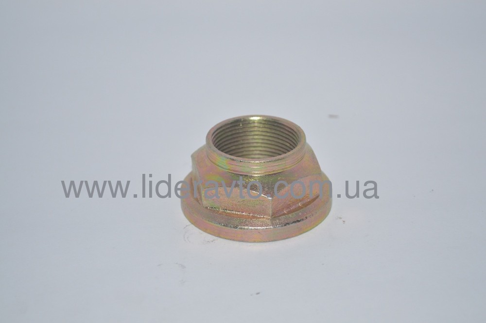 Гайка хвостовика редуктора Богдан А-091, А-092, Isuzu Турция 8970471460