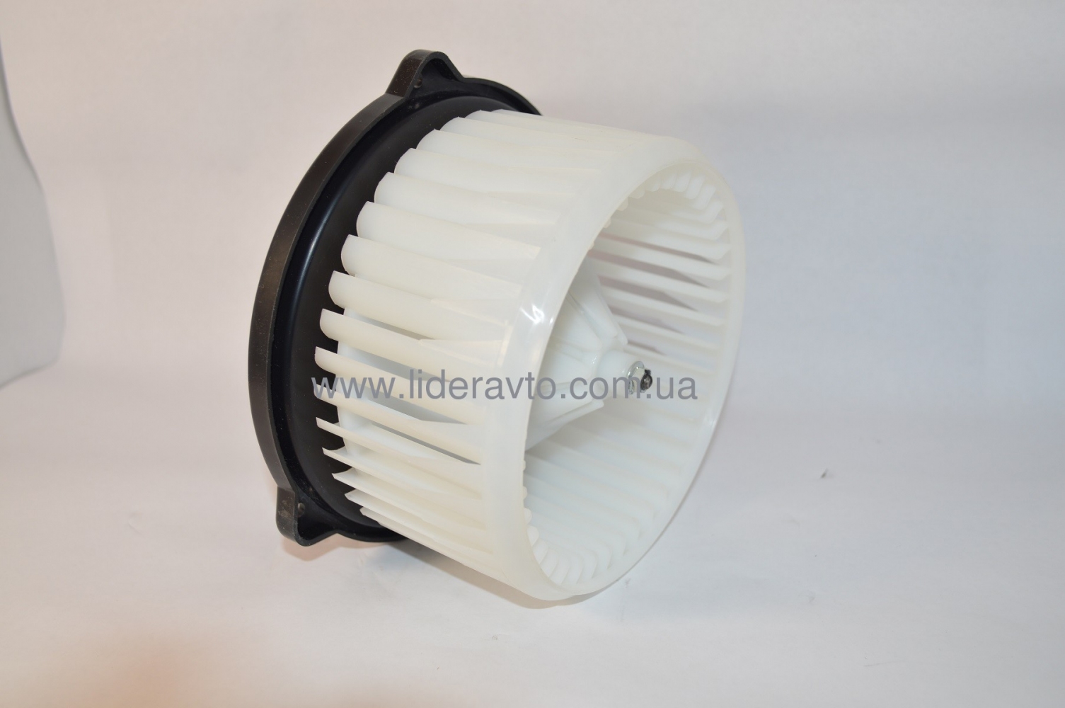 Мотор (електродвигун) обігрівача лобового скла Ataman Е-3/Е-4/Е-5, ISUZU NLR/NMR85/NPR75/NQR90