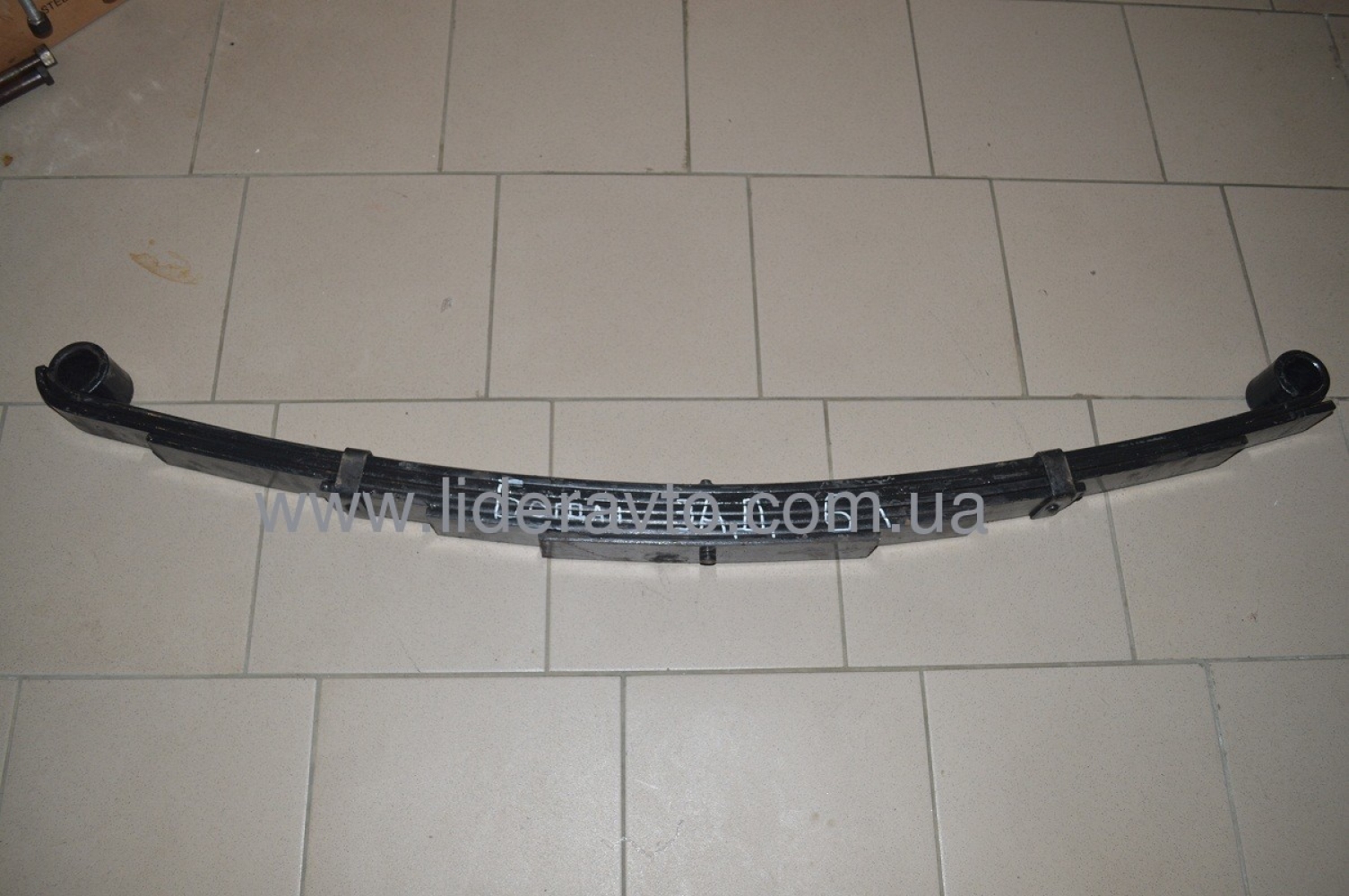 Ресора задня БОГДАН А-091, А-092, АТАМАН, Isuzu NQR 6-ти листова з втулками