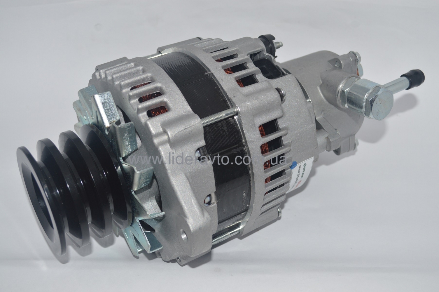 Генератор ISUZU NPR75/NQR75 /NQR71/70 БОГДАН АТАМАН 24В