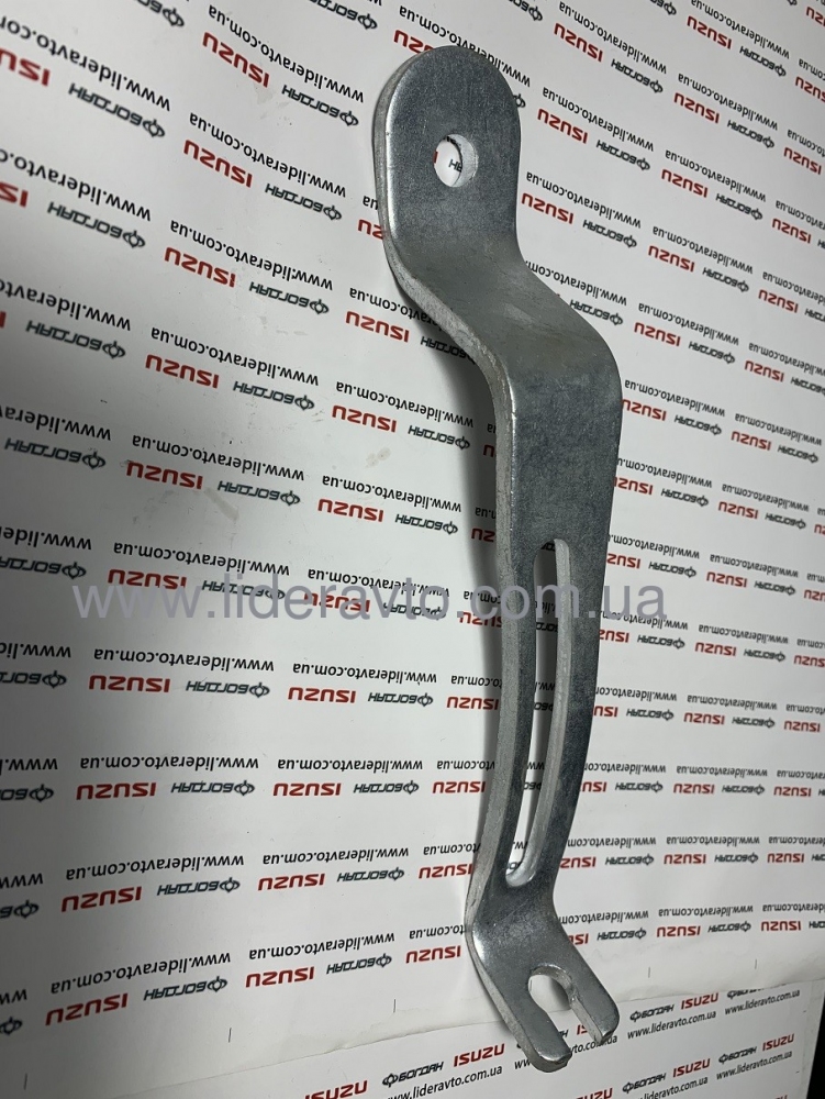 Планка генератора натяжная ISUZU NQR70 4HG1 БОГДАН 8971724150/ 8970614661
