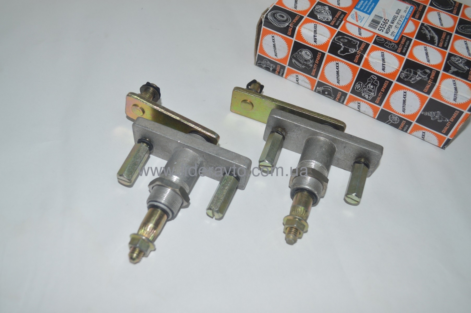 Вал важеля склоочисника лівий + правий TATA (613 EI,EII, EIII) Еталон, I-VAN (к-т 2шт) 264282400131