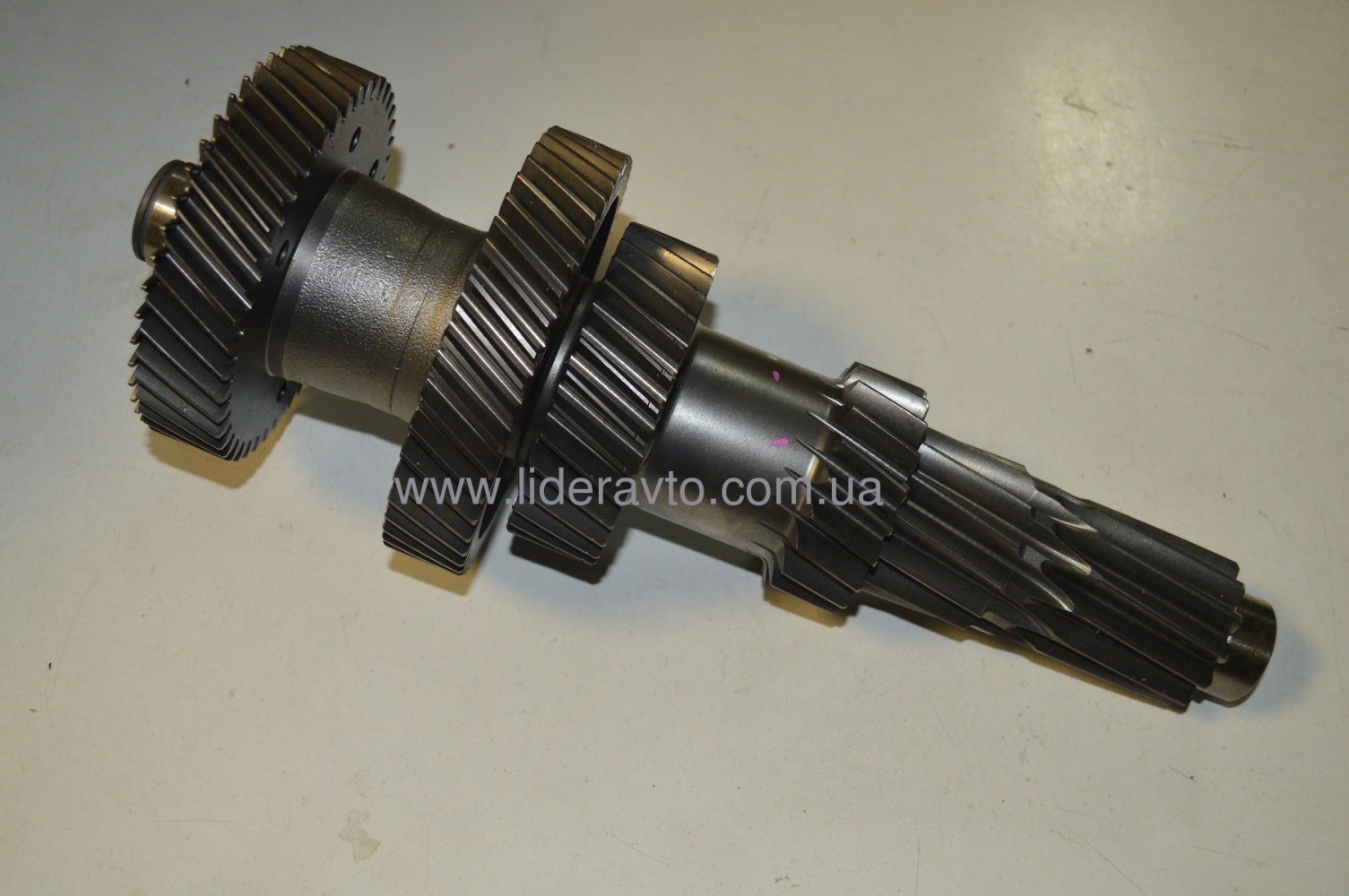 Вал проміжний КПП MYY5T БОГДАН А-092, ISUZU NQR71 Туреччина 8973806301