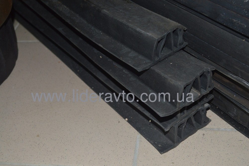 Профіль (ущільнювач) дверей Богдан, АТАМАН, Еталон, I-van широкий (L=2.15м)