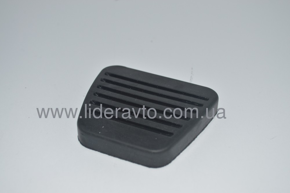 Накладка педали БОГДАН ISUZU тормоза сцепления Турция