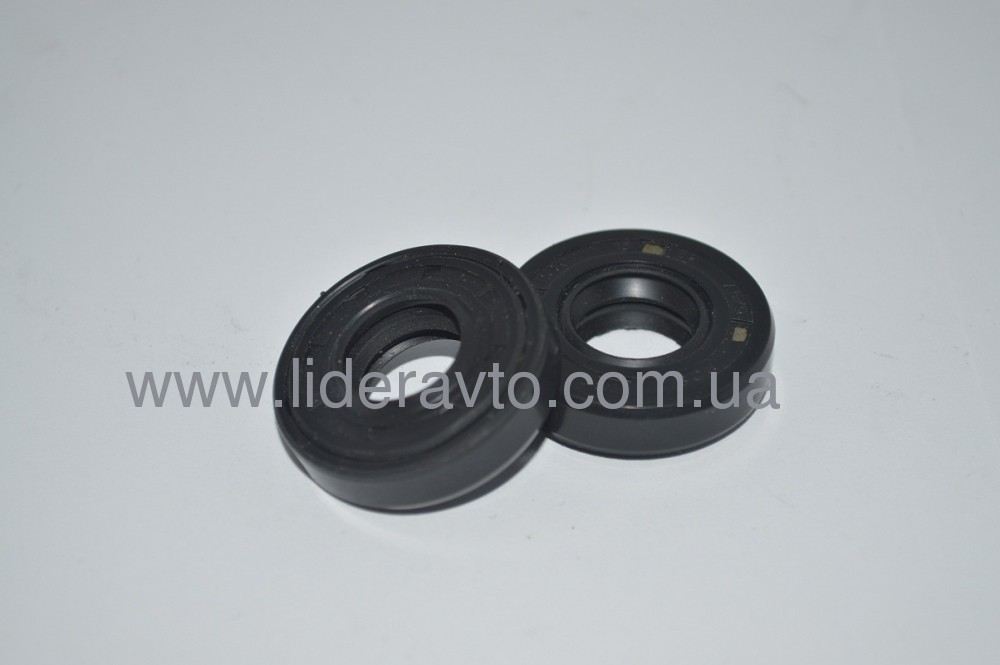 Сальник вакуумного насоса генератора БОГДАН А-091, А-092 ISUZU CARGO 