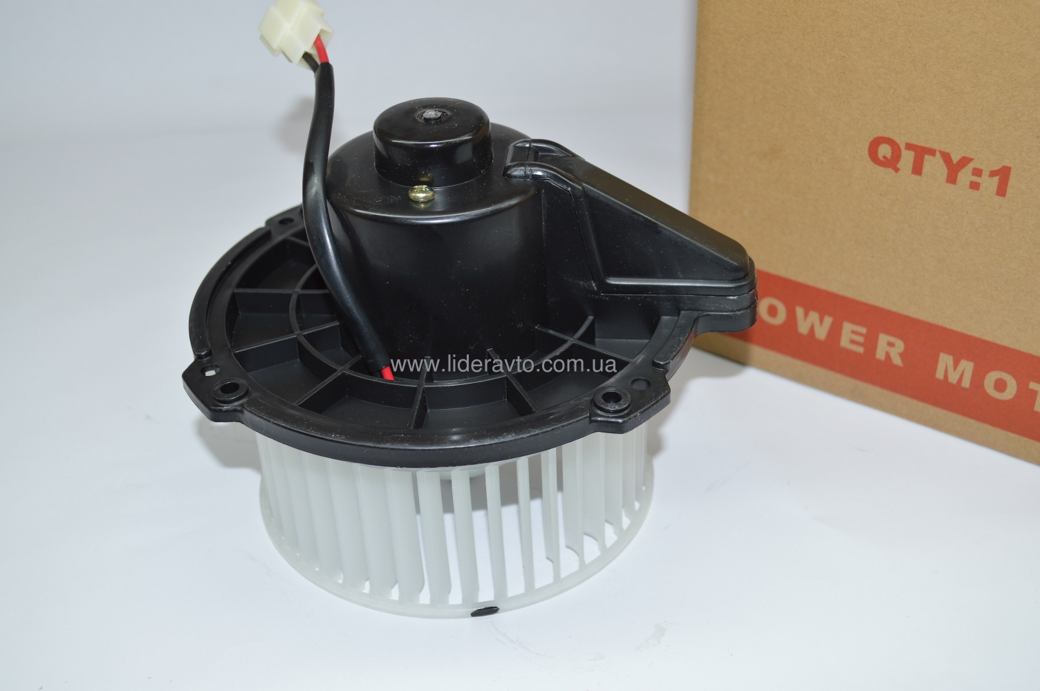 Мотор обдуву лобового скла Isuzu 4HG1/4HG1-Т БОГДАН на підшипниках 8972119540