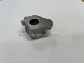 Кронштейн (Пружина) стопора вала перемикання передач Богдан ISUZU 8973056660