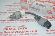 Датчик заднього ходу ISUZU NQR75/NPR-75 Богдан А-091 А-092 АТАМАН 8980230500